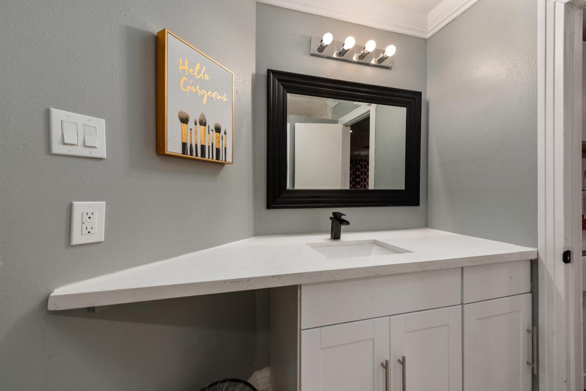 Apartamento Urban Retreat 1Br With Free Park Houston Exterior foto